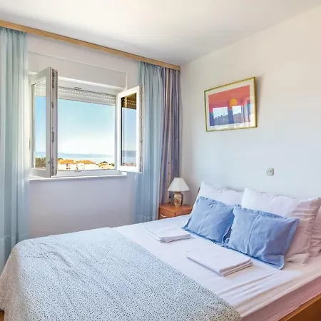 Apartment One-bedroom In